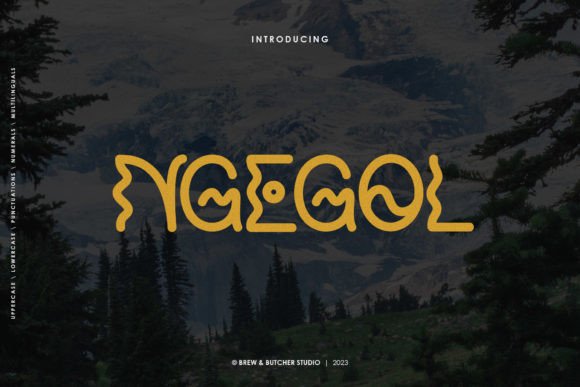 Ngegol: A Display Font with Genuine Character